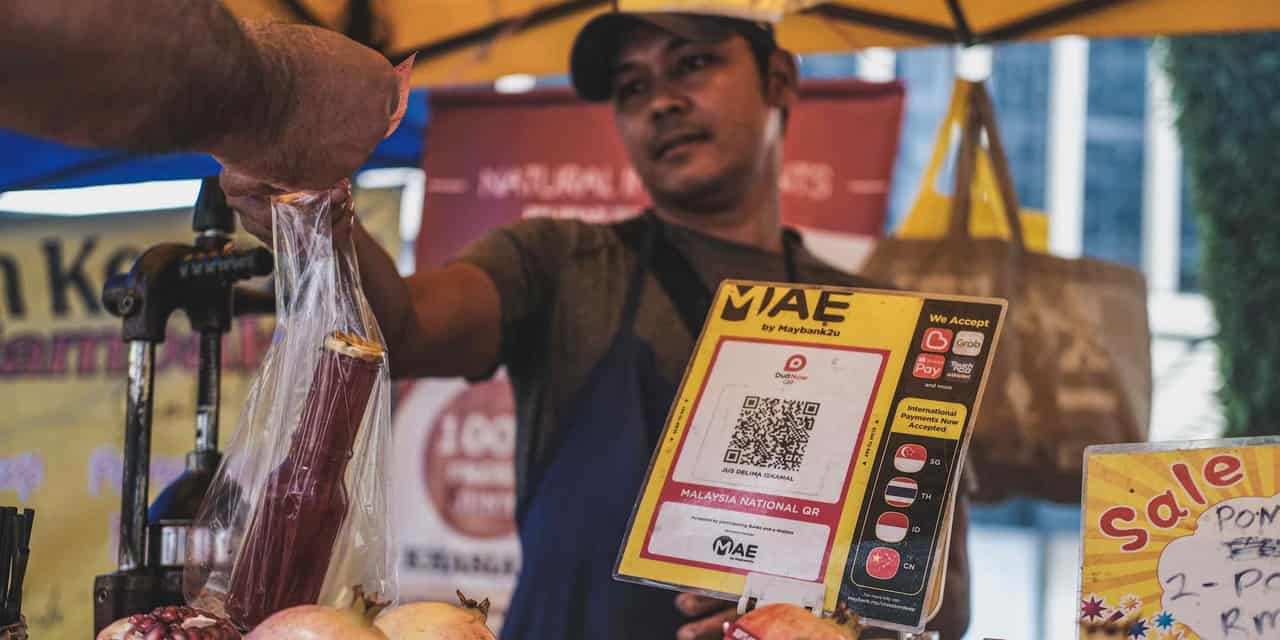 ASEAN prepares QR payments, e-signatures for digital trade pact