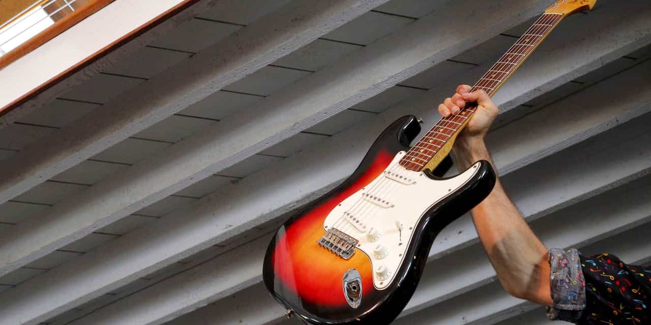 Fender targets Yamaha over Stratocaster guitar design