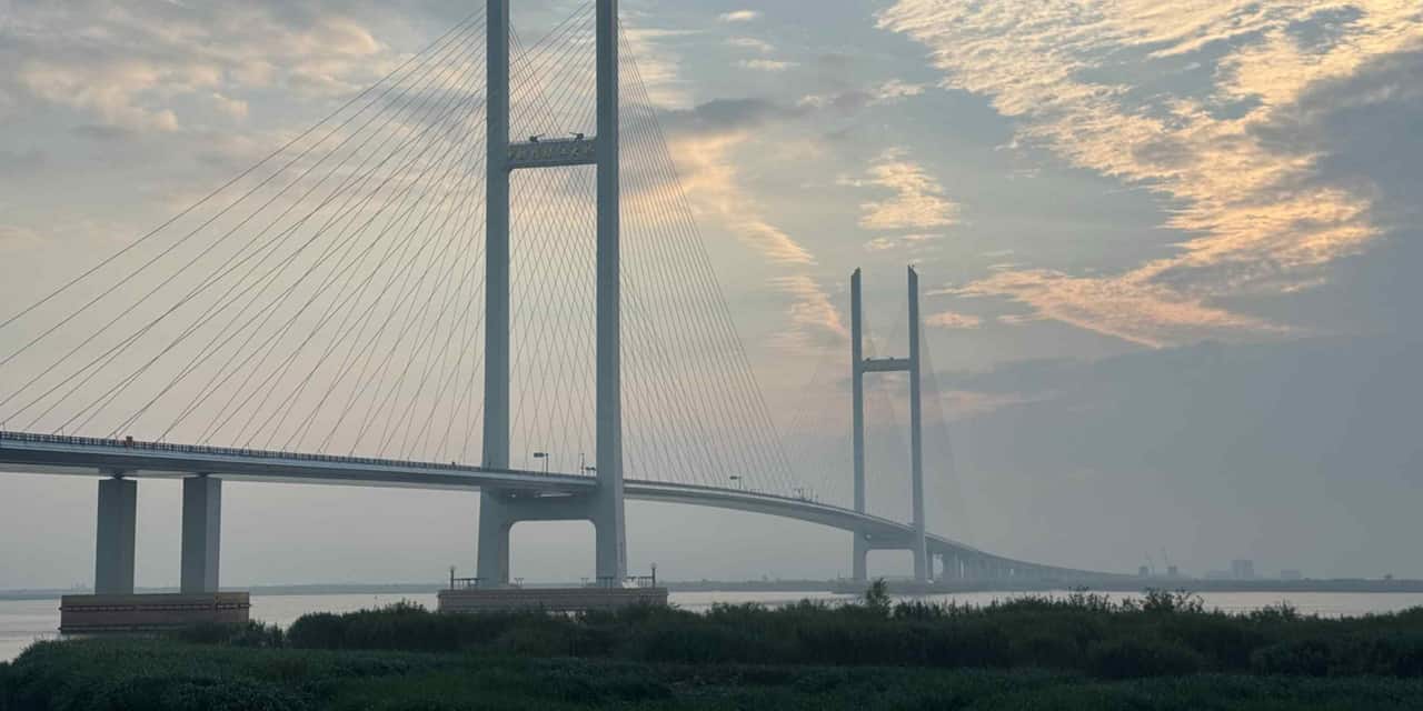 North Korea-China bridge unused for over a decade shows signs of opening