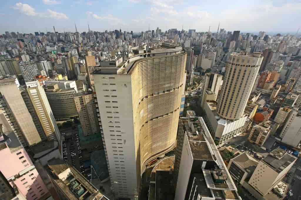 Brazil's B3 Exchange Launches Options on Bitcoin, Ether, Solana Futures