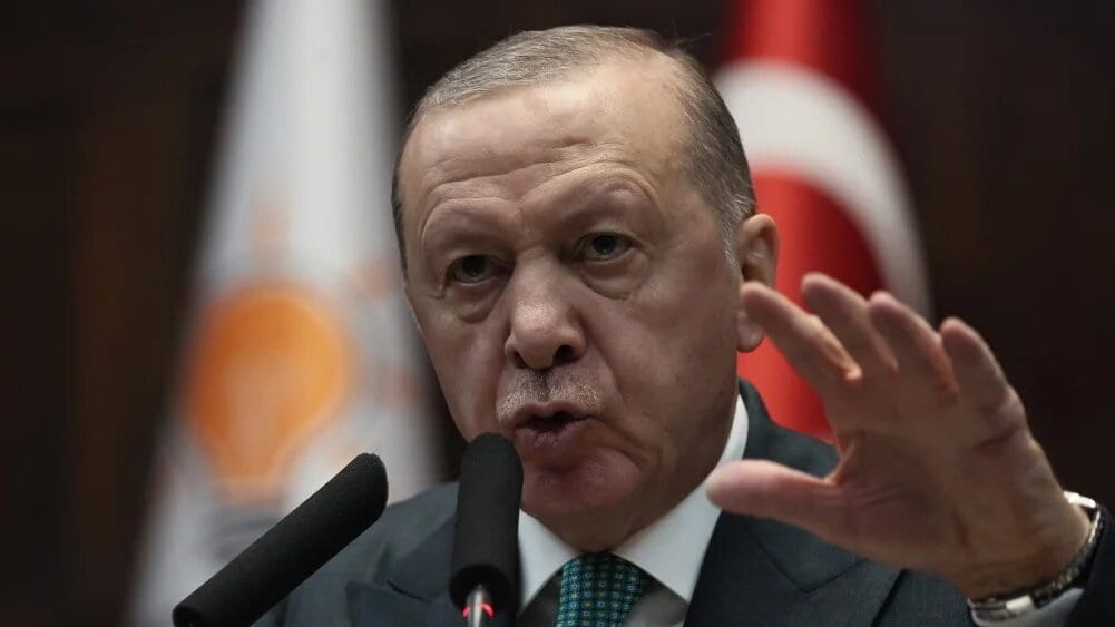 Erdogan commends Iraqi Kurds for neutrality in Iran conflict