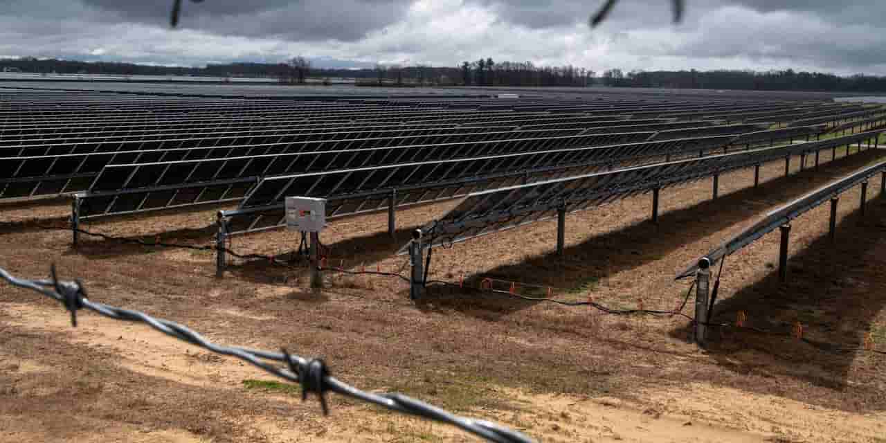 US imposes 15% tariff on polysilicon to counter China