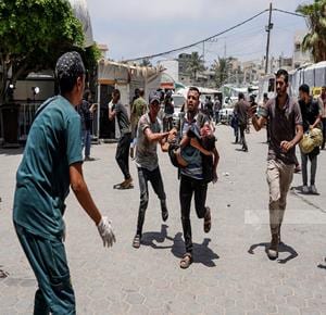 Palestinian killed, others injured in Israeli strike south of Khan Younis