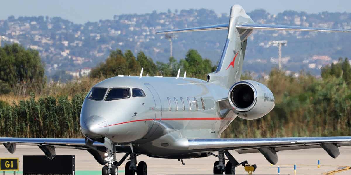 New private jet buyers are opting for larger, more expensive aircraft, CEO says
