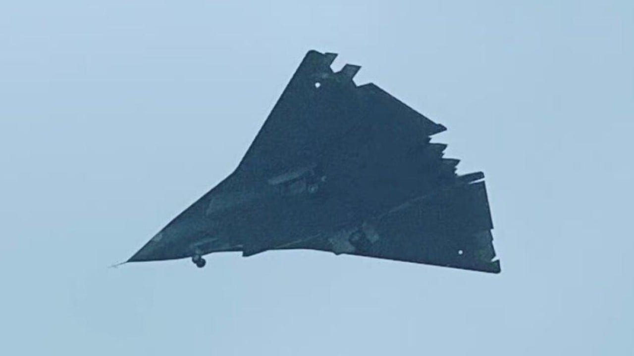 Chinese fighter jet designers warn of AI hallucinations