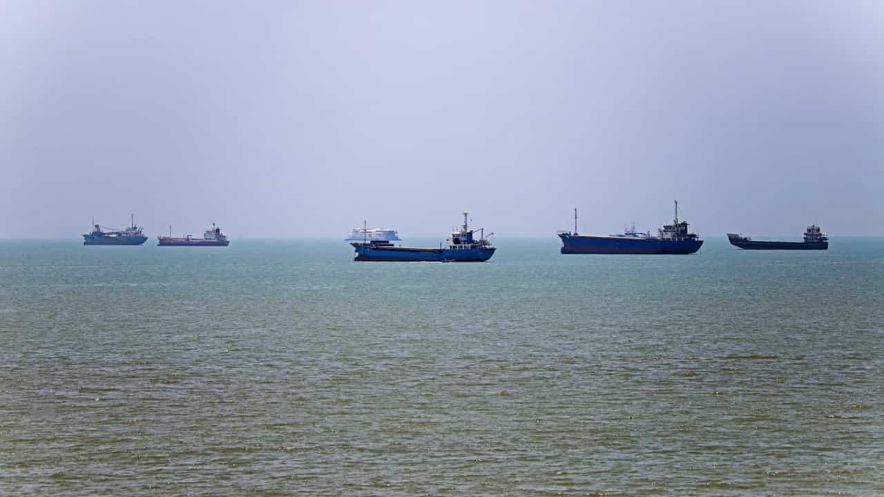 Hormuz traffic hits three-week low; EU, Gulf states urge Iran to open waterway