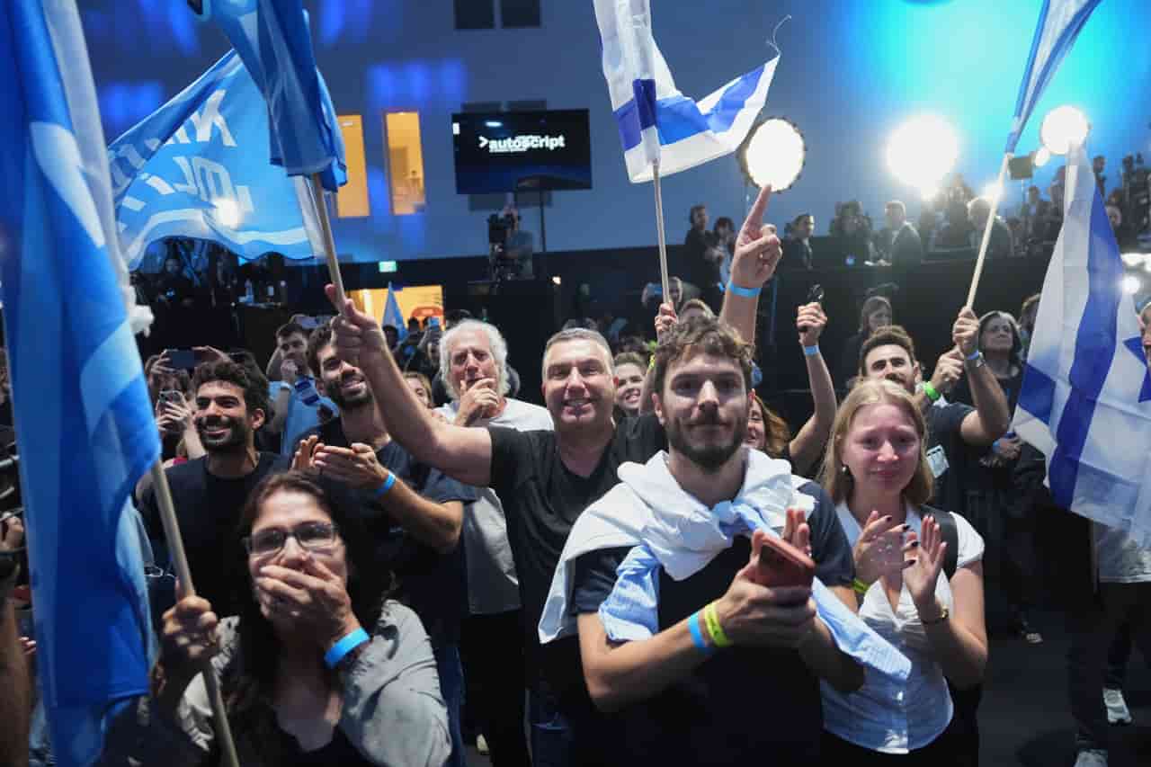 Israeli election ends without clear winner, exit polls suggest