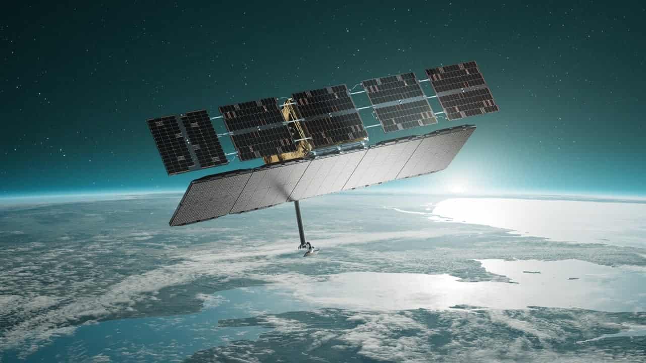 Russian satellite's close approach to European spacecraft highlights orbital risks
