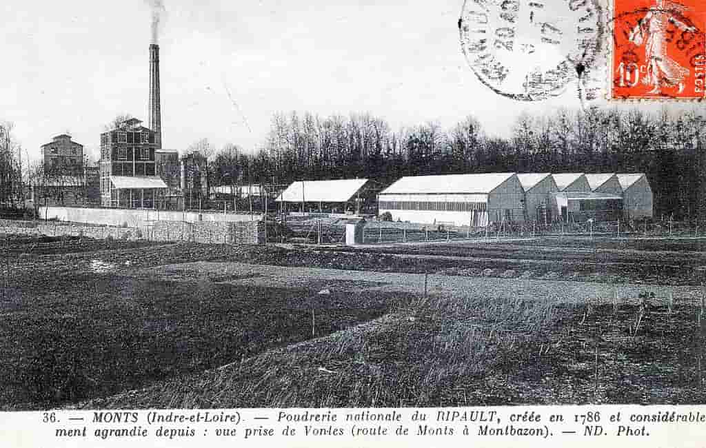 Explosion at Italian munitions factory injures workers