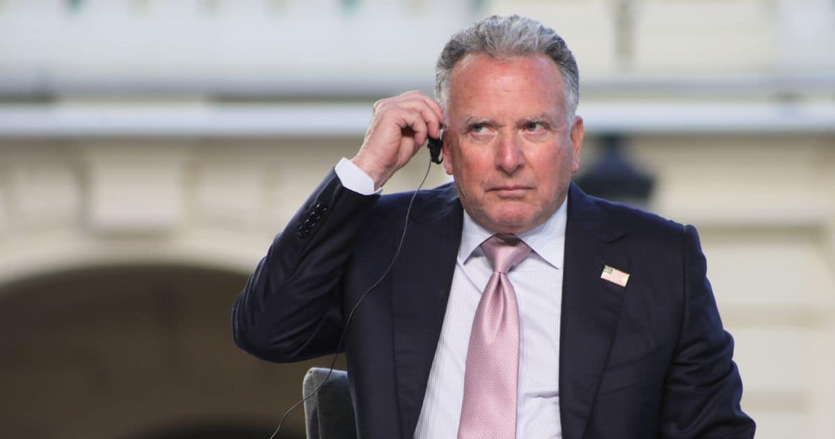 Trump envoy Steve Witkoff collected $107 million from crypto venture in 2025
