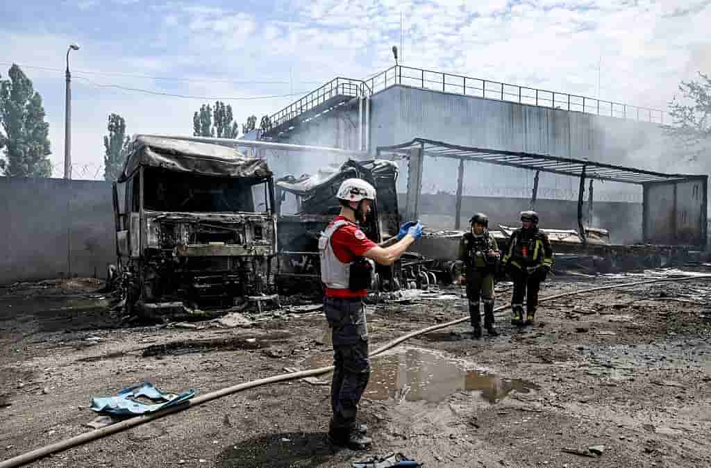 Russian attacks kill 4, injure 38 across Ukraine; Romania scrambles helicopter