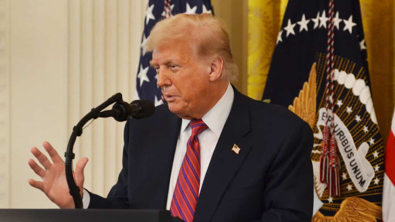Clarity Act draft includes temporary ethics rule for president