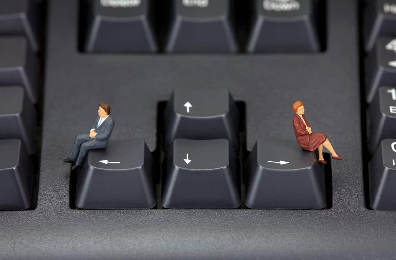 Ethereum staking token weETH splits from restaking as rewards debate heats up