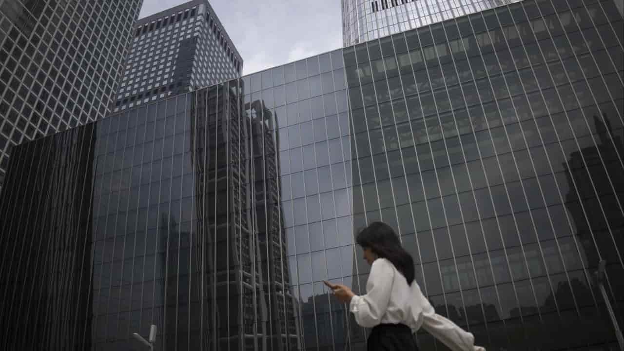 US Banks Face Margin Squeeze Amid Slowing Lending Activity