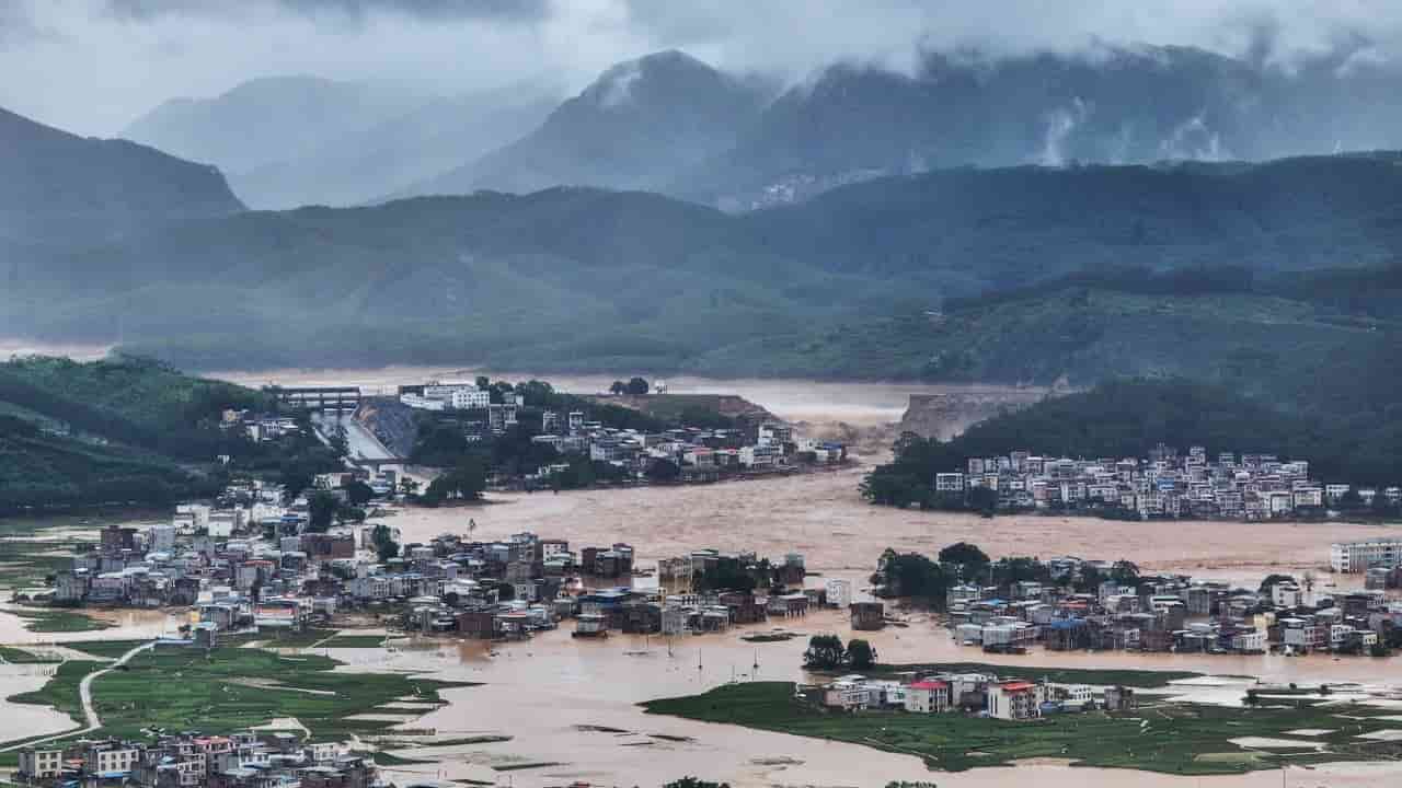 China seeks public input on deadly dam collapse probe