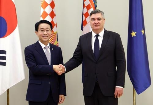 South Korean parliamentary speaker discusses energy, defense with Croatian leaders