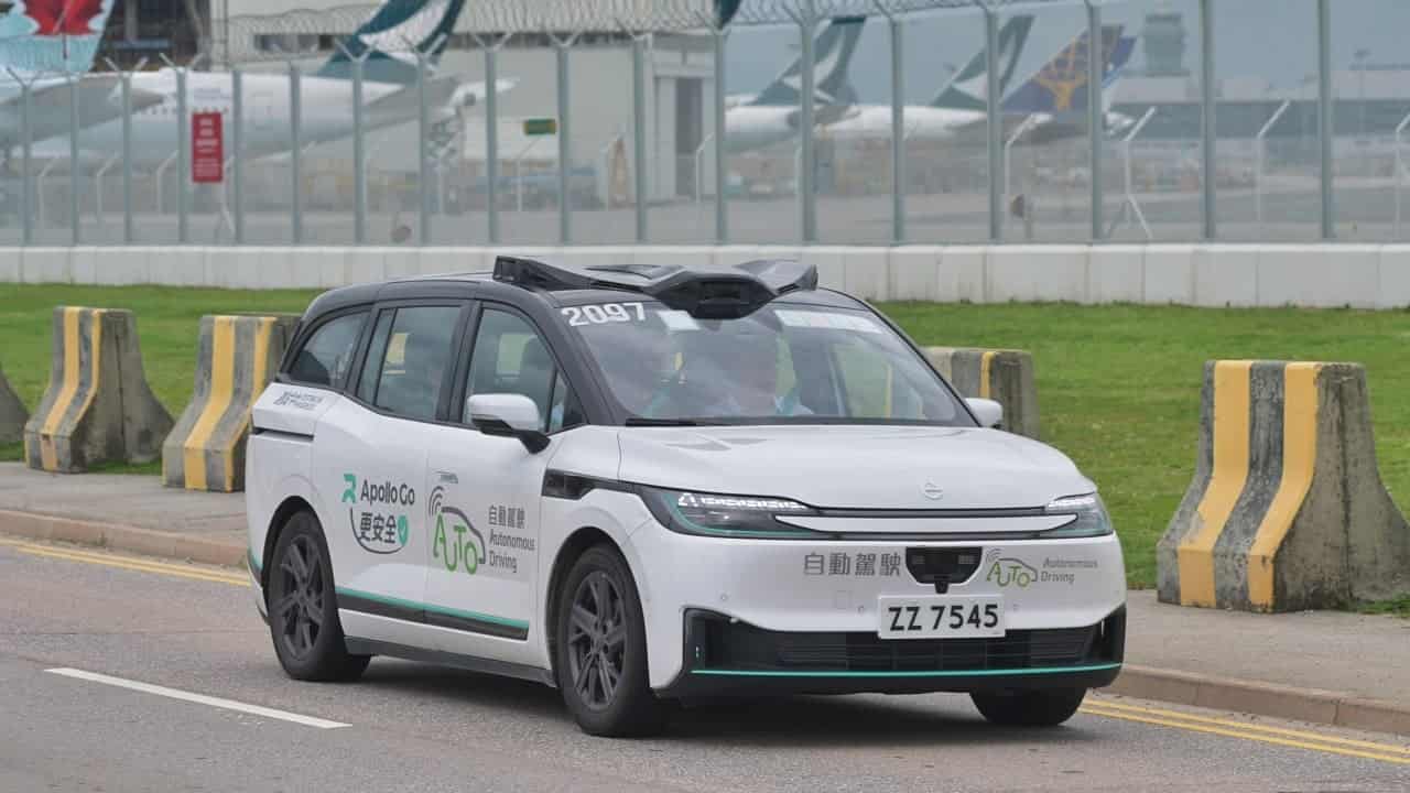 Hong Kong to test fully driverless vehicles