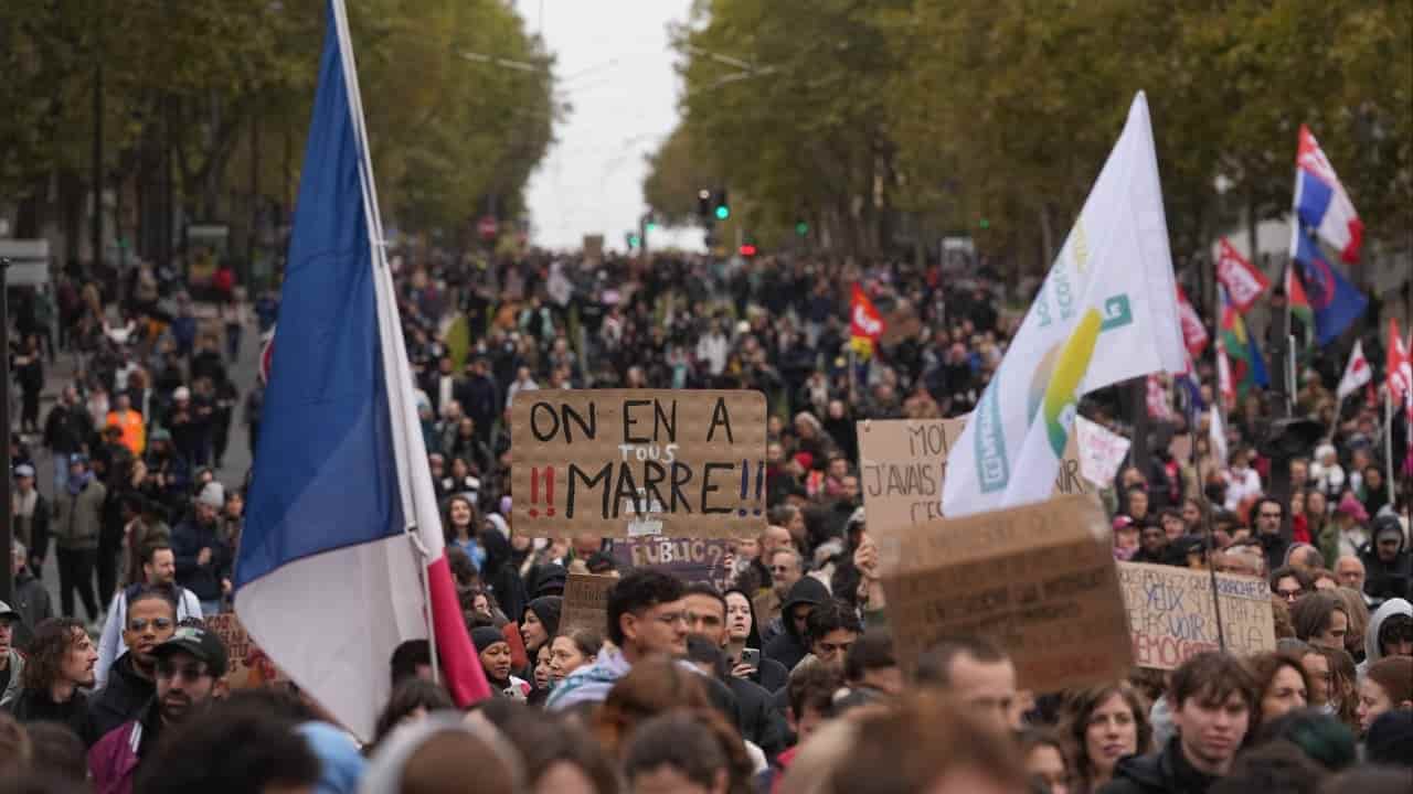 France on high alert as Paris march begins in uneasy calm