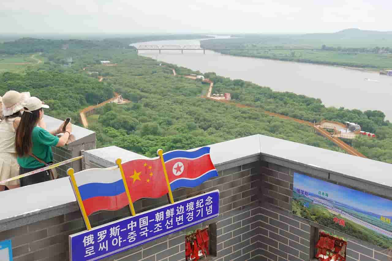 North Korea and Russia open first road bridge, signaling expanding ties