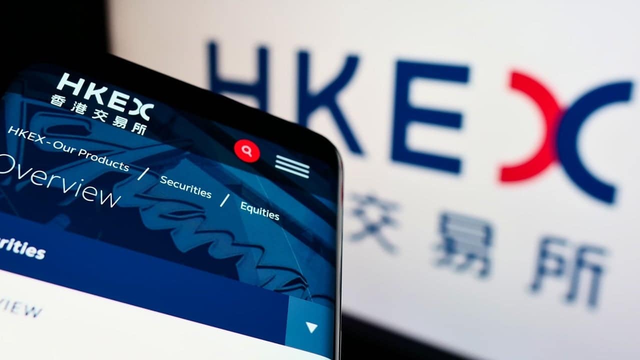 Goldman Sachs Initiates HKEX Coverage with Buy Rating