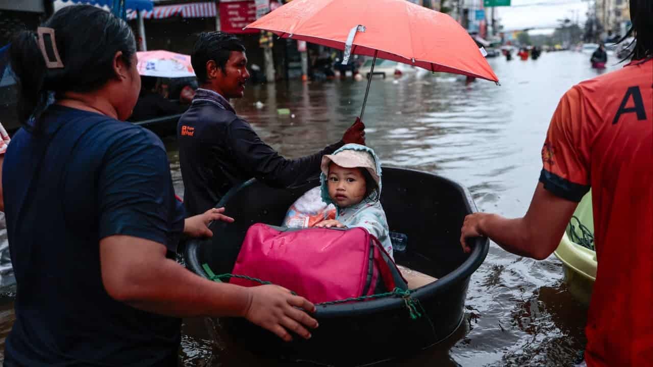 Bangkok flood warnings came too late, residents say, amid worst deluge in 15 years