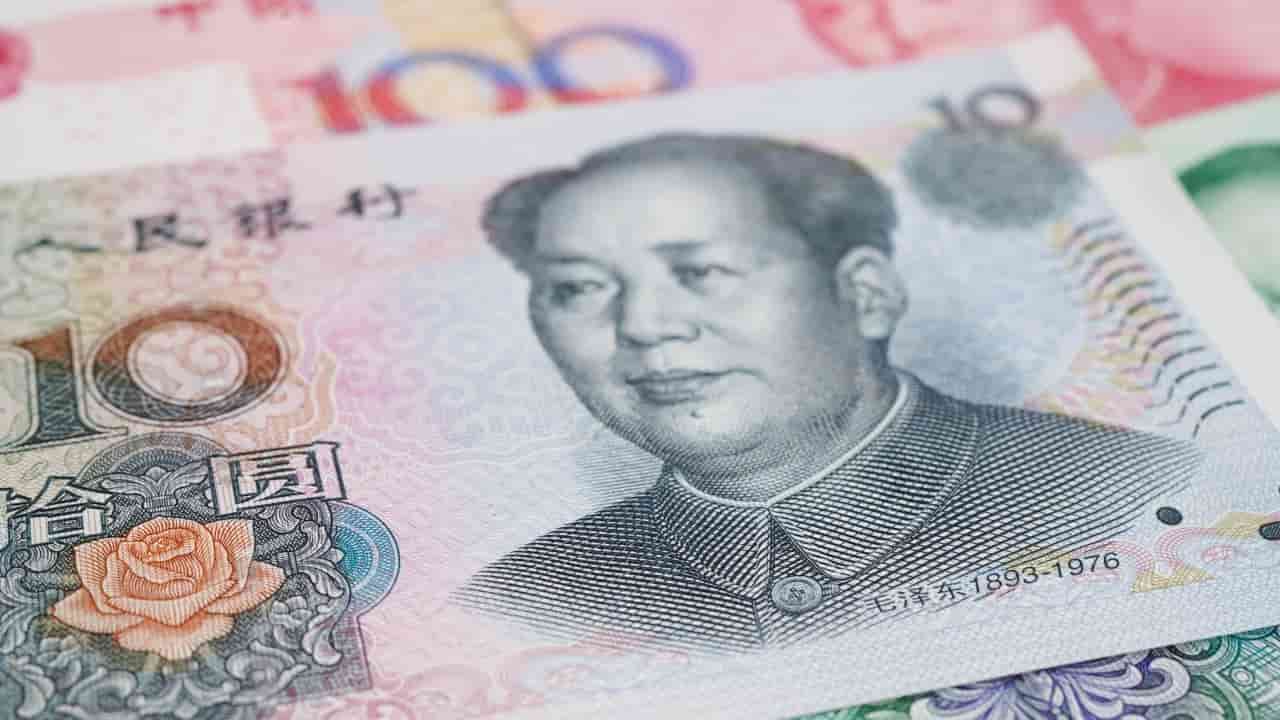 China's yuan internationalization efforts focus on Hong Kong