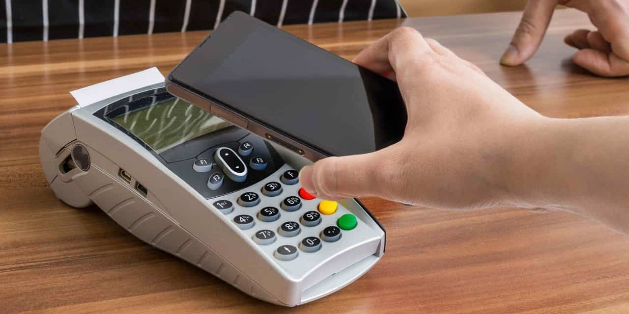Philippines races toward cashless future as digital payments hit 64.7%