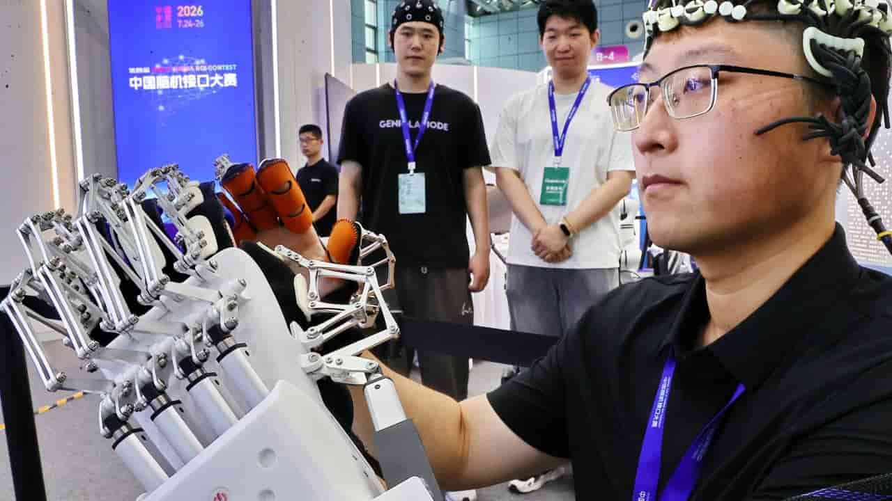 China Drafts Brain-Tech Standards Amidst Growing Competition