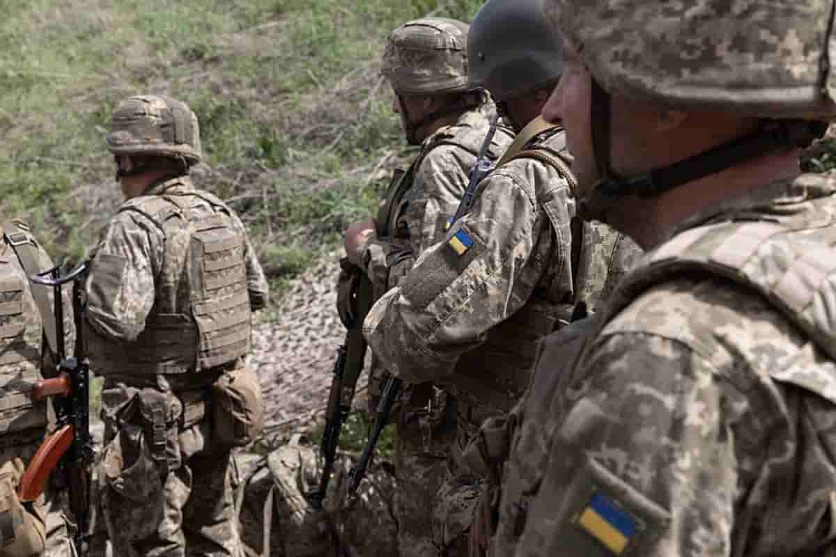 Ukraine strikes Russian electronic warfare station, drone control points