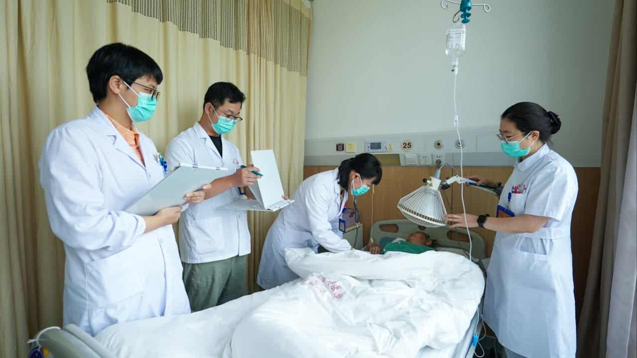 Low pay, job insecurity deter young talent from China's medical field