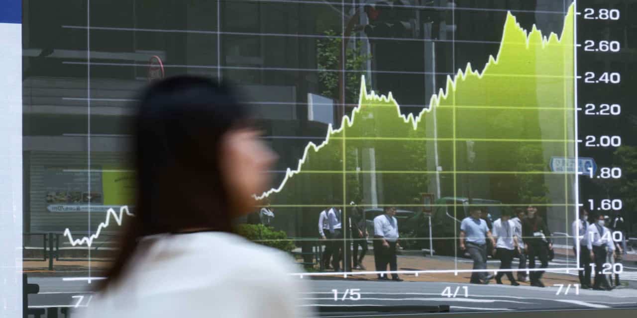 Japan life insurers' unrealized bond losses near $200bn amid soaring rates