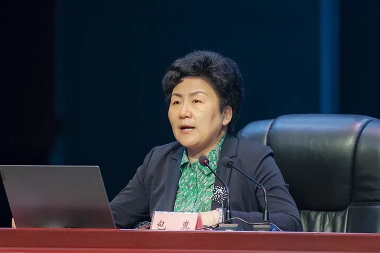 China's top prosecutor arrests former Chengdu mayor for suspected bribery