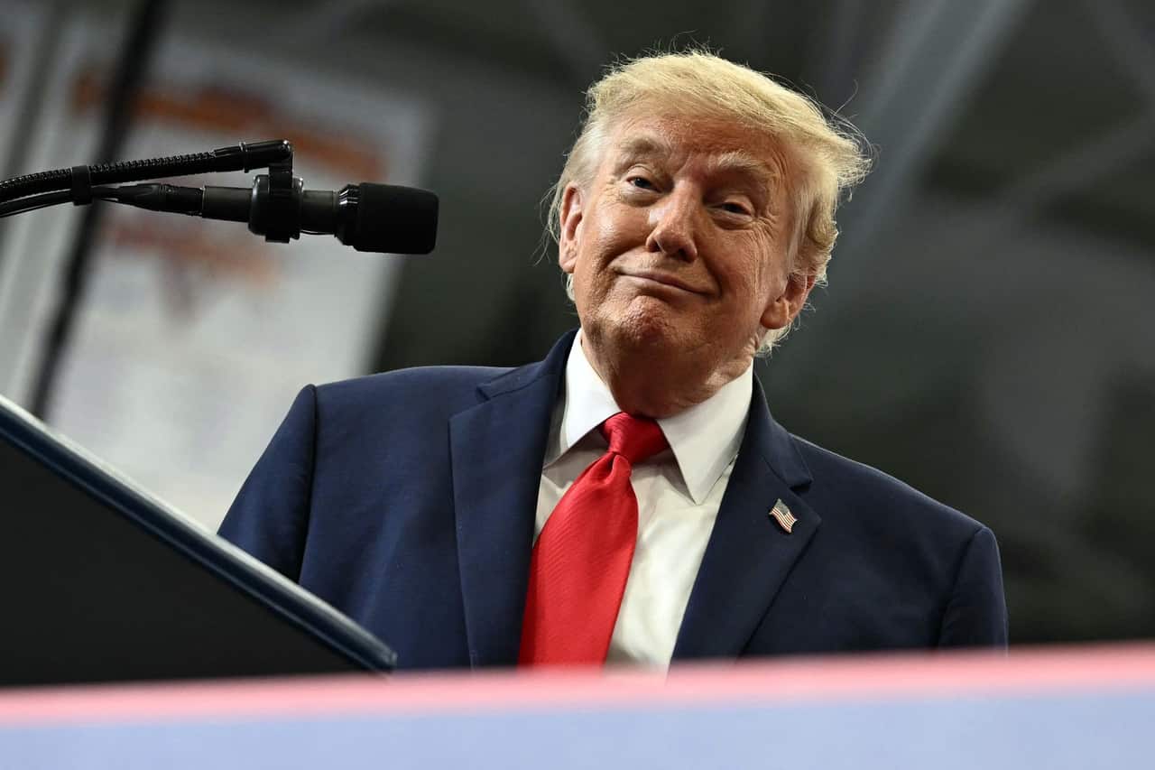 Trump sees US doing business with Ukraine and Russia post-war