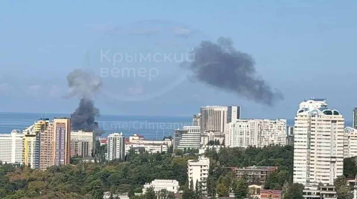 Ukraine strikes Russian vessel, oil depot in Sochi