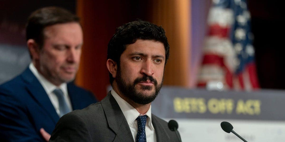 Prediction Market Insider Trading Faces Scrutiny, But Broad Crackdown Unlikely