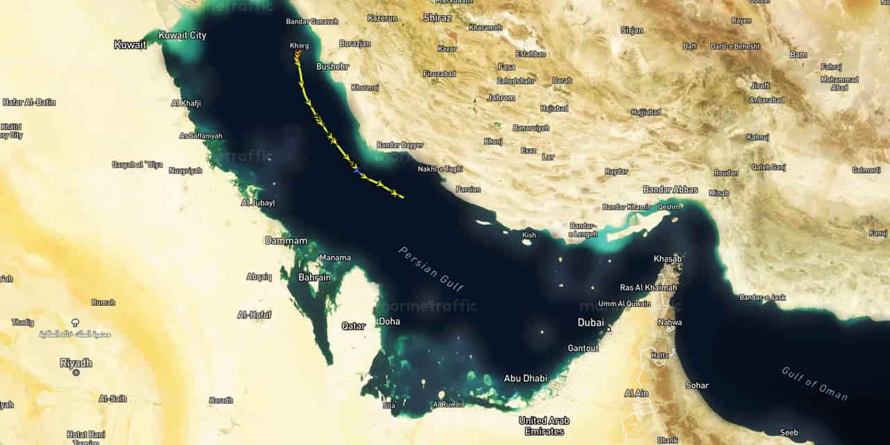 Iran moves $8.5bn in oil as US eases sanctions