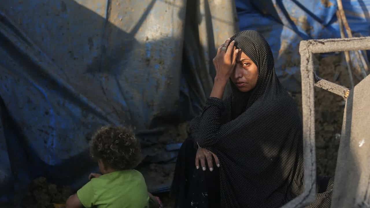 Israeli finance minister calls for building settlements near Gaza