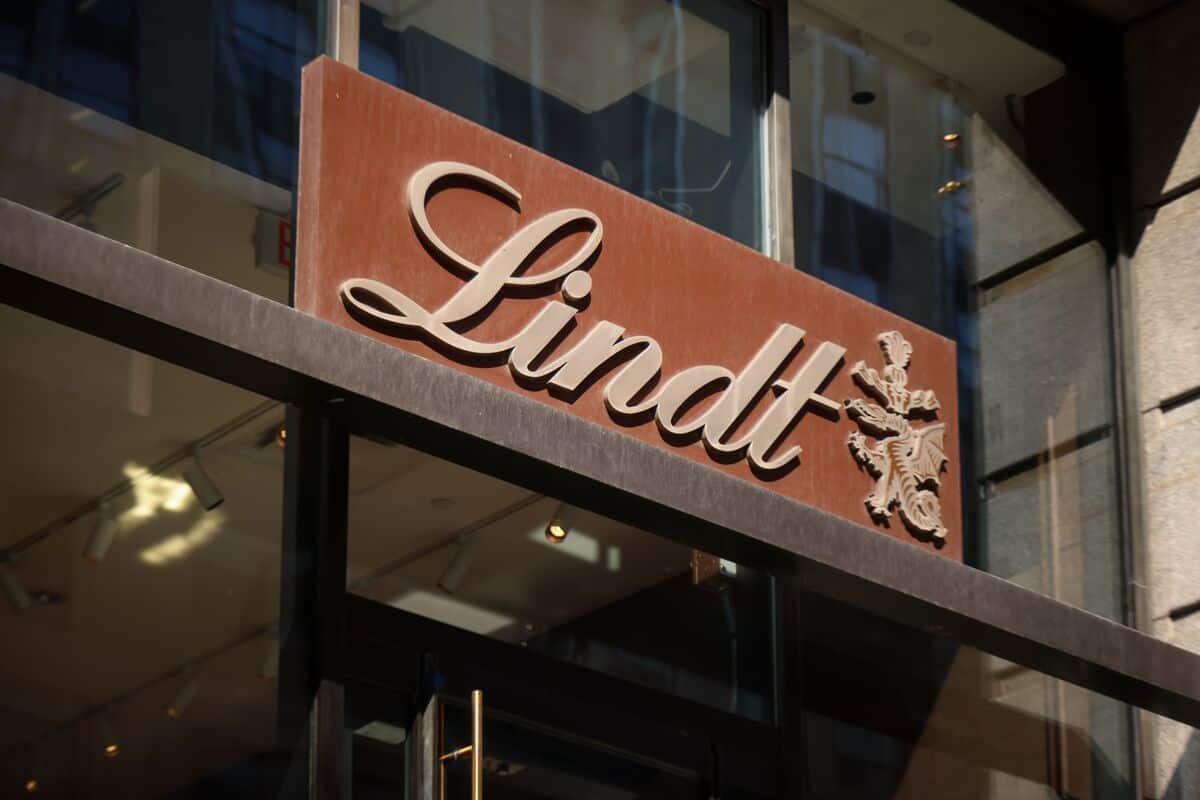 Lindt Faces US Lawsuit Over Child Labor Allegations in Cocoa Supply Chain
