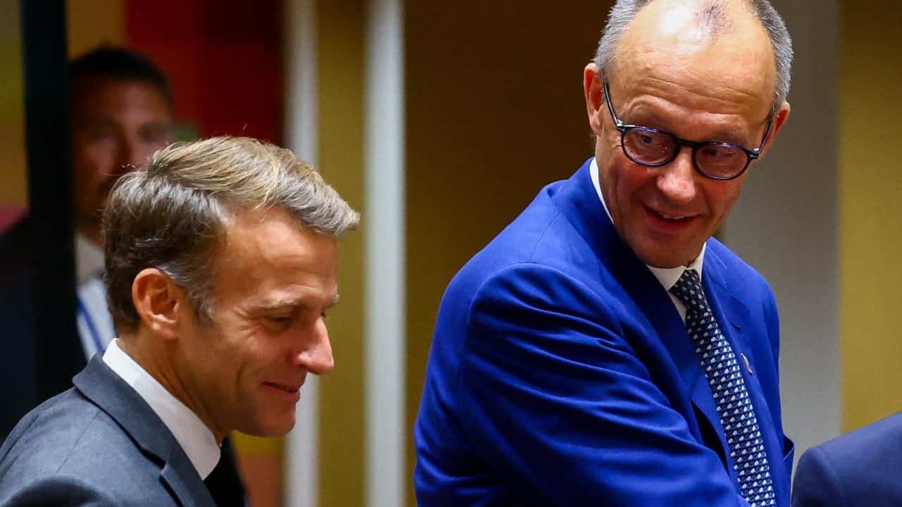 EU leaders clash over trillion-euro budget amid French election fears