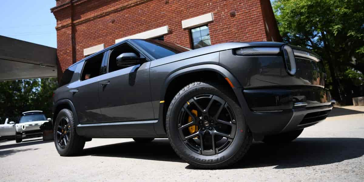 California EV incentive exempts Lucid, Rivian from price caps