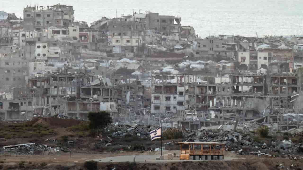 Gaza economy suffers 'most severe crisis on record', UN report says