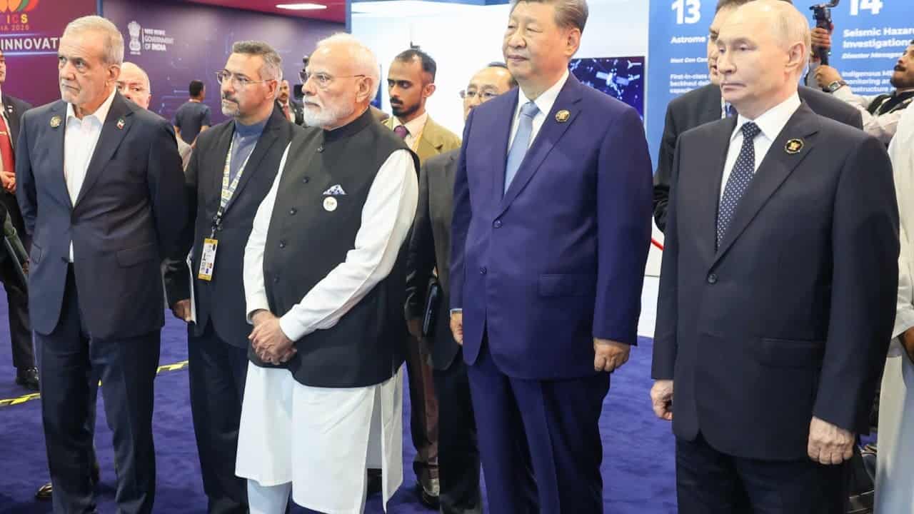 Brics leaders seek to hedge against dollar dominance
