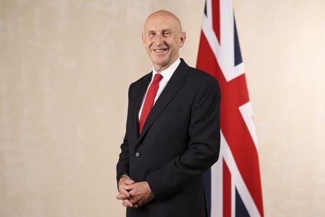 UK retailers urge Chancellor Healey to cut high street taxes