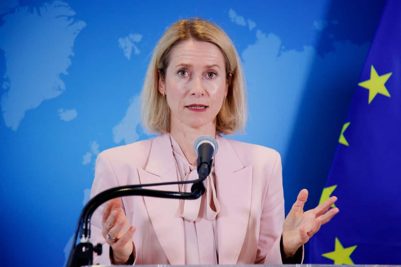 EU foreign ministers clash over Russia sanctions ahead of deadline