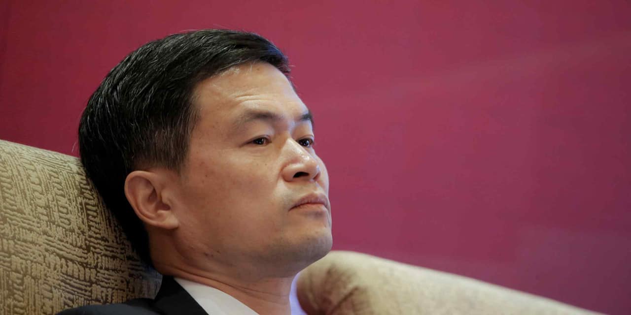 China's anti-graft drive risks losing top financial talent