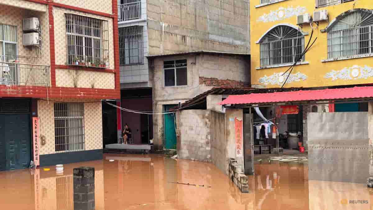 Typhoon Narra causes floods in southern China, tens of thousands relocated