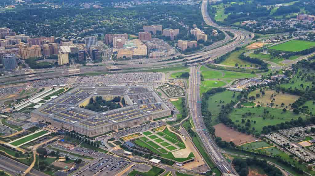 Musk, Luckey to advise Pentagon on future warfare
