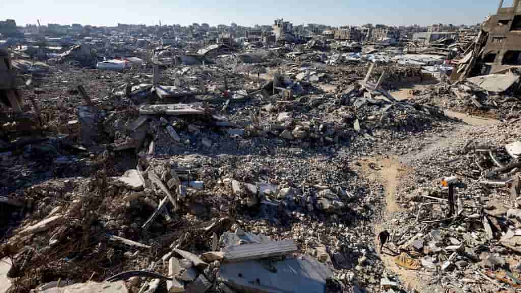 Israel continues demolishing Gaza buildings a year after ceasefire