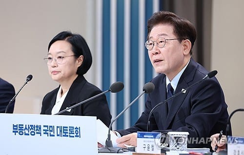 Lee cites concerns S. Korea may be heading for real estate bubble like Japan's