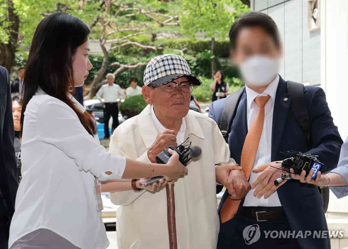Shincheonji sect leader indicted for forcing followers into political party